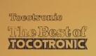 Elf Jahre nach dem Debütalbum gönnt sich die Band einen Rückblick:2005 erscheint The Best Of Tocotronic. Es wird das letzte Album bei der Hamburger Plattenfirma L'Age D'Or sein, danach wechselt die Band zum Branchenriesen Universal. Foto: L'Age d'Or