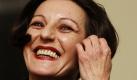 Die deutsche Schriftstellerin Herta Müller gab in Berlin eine Pressekonferenz, nachdem sie mit dem Nobelpreis für Literatur ausgezeichnet wurde. Sie ist die zehnte Deutsche, die den Literaturnobelpreis bekommt. Foto: ap
