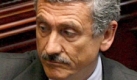 President of Democrats of Left - the largest centre-left party - and centre left's original candidate Massimo D'Alema casts his vote during the first session of all Italian parliamentarians and representatives of the country's 20 regions, gathering to vote on who should become Italy's new president, Monday 08 May 2006. EPA/ETTORE FERRARI +++(c) dpa - Bildfunk+++  Foto: dpa