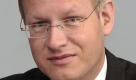Redaktionshinweis: Einmalige Nutzung nur im Zusammenhang mit der aktuellen dapd-Berichterstattung und bei Nennung 'Frank Eppler/Regierungspraesidium Stuttgart' ! Keine Archivierung! +++ Johannes Schmalzl, Regierungspraesident des Regierungsbezirks Stuttgart (Foto vom 25.08.09). Schmalzl wird nicht neuer Generalbundesanwalt. Der Tagesordnungspunkt werde abgesetzt, teilte Bundesratspraesidentin Hannelore Kraft (SPD) am Freitag (23.09.11) in der Laenderkammer mit. Das Bundesjustizministerium habe den Vorschlag zurueckgezogen, hiess es aus dem Bundesrat. Eigentlich wollte die Laenderkammer am Freitag darueber entscheiden, ob Schmalzl Nachfolger von Monika Harms wird, die Ende des Monats in Ruhestand geht. (zu dapd-Text) Foto: Frank Eppler/Regierungspraesidium Stuttgart/dapd Foto: dapd
