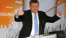 CDU-Generalsekretär Hermann Gröhe regte die Einführung eines islamischen Religionsunterrichts an deutschen Schulen an. Er sei sich mit der evangelischen und der katholischen Kirche einig, dass über einen solchen Unterricht nachgedacht werden müsse. Die Länder müssen diese Idee angehen, sagte er. Foto: dpa