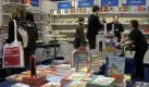 Jedes Schulbuch ist anders. Das hängt auch von der Altersgruppe der Nutzer ab. Bei Grundschülern wird verstärkt auf bunte Bücher mit vielen Bildern gesetzt, weil gerade Erstklässler erst lernen müssen, Wörtern eine Bedeutung zuzuordnen. Foto: news.de