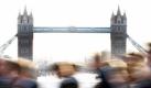 Londons Pendler brauchen mal wieder gute Nerven. Die Mitarbeiter der U-Bahn von London haben am Dienstagabend zum dritten Mal innerhalb eines Monats ihre Arbeit niedergelegt. Mit dem 24-stündigen Streik wird gegen die Streichung von 800 Stellen protestiert. Foto: dapd