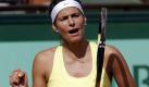 Julia Görges steht bei den French Open in Paris in der zweiten Runde. Die 22-Jährige gewann auf dem Court Philippe Chatrier gegen die Französin Mathilde Johansson mit 6:1, 6:4 und untermauerte damit ihre Ambitionen beim zweiten Grand-Slam-Turnier des Jahres. Foto: dpa