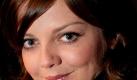 Wer bei Sängerin Annett Louisan zu Besuch ist, muss sich Messer, Gabel und Teller selbst mitbringen. Foto: Jörg Carstensen  Foto: dpa