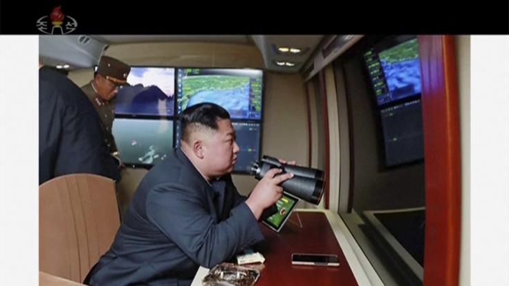 Kim Jong Un beobachtete Tests.