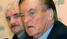 Geboren am 3.3. 1933: Gerhard Meyer-Vorfelder würzte Politik mit Fußball. 21 Jahre lang saß er für die CDU im Baden-Württembergischen Landtag, 25 Jahre lang war er Präsident beim VFB Stuttgart. Als er den stark verschuldet verließ, wurde Meyer-Vorfelder von 2001 bis 2006 Präsident des Deutschen Fußball Bundes. Sein Amt als Vizepräsident der UEFA legte er in diesem Jahr nieder. Jetzt ist er Privatier. Foto: dpa