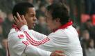 Fussball, 1. Bundesliga, Saison 2011/2012, 17. Spieltag,  Bayer 04 Leverkusen - 1. FC Nuernberg, Samstag (17.12.11), BayArena, Leverkusen: Nuernbergs Markus Feulner (r.) jubelt mit Teamkollege Daniel Didavi nach dessen Treffer zum 0:1. +++ Achtung Bildredaktionen: Die Verwendung der Bilder fuer die gedruckten Ausgaben der Zeitungen und andere Print-Medien ist ohne Einschraenkungen moeglich. Die DFL erlaubt ausserdem die Publikation und Weiterverwertung von maximal sechs Bildern pro Spiel im Internet. Eine Weiterverwertung im IPTV, Mobilfunk und durch sonstige neue Technologien ist erst 2 Stunden nach Spielende der jeweiligen Wettbewerbsspiele der Bundesliga und 2. Bundesliga erlaubt!
Foto: Juergen Schwarz/dapd Foto: dapd