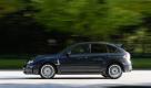 Auch wenn der 4,42 Meter lange Impreza sein eigenständiges Äußeres verloren hat, setzt der Rallyerenner auf bewährte Tugenden...
 Foto: press-inform
