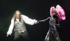 Don Giovanni (Wolfgang Koch) und der Tod. Foto: dpa