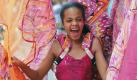 Buntes Fest in Notting Hill: Jedes Jahr am letzten Augustwochenende findet in London der mehrtägige Notting Hill Carnival statt. Bis zu 1,5 Millionen Teilnehmer zieht die Veranstaltung an - auch die Jüngsten haben ihren Spaß. Der Notting Hill Carnival ist eine der größten Massenveranstaltungen Europas. Foto: dapd