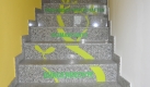 Ideen wuchern in den ersten Stock: Auf der Treppe im Triebwerk sind Schlagworte des Grünen Wahlkampfes wie Umwelt und Bürgerrechte zu lesen. Foto: news.de