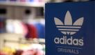 Der Sportartikelhersteller Adidas war selten so beliebt wie heute. Doch jede Erfolgsgeschichte hat Schattenseiten. Foto: Timm Schamberger/dapd