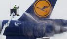 Flugpassagiere müssen sich wohl auf Ärger einstellen. Bei der Lufthansa deutet alles auf einen bevorstehenden Streik hin. Foto: dpa