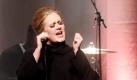 Adele geht als Favoritin in das Rennen um die «American Music Awards». Foto: dpa