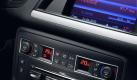 ... Bordcomputer, CD-Radio, Zweizonen-Klimaautomatik, USB-Anschluss und Bluetooth-Freisprecheinrichtung.
 Foto: pi