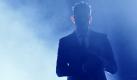 Michael Buble performs a song during German game show 'Wetten Dass...?' (Bet it...?) during the show in Bremen, Germany, Saturday, Dec. 5, 2009. 'Wetten Dass...?' is one of the most popular Saturday night programmes in Germany. (AP Photo/Christian Charisius, Pool) Foto: ap