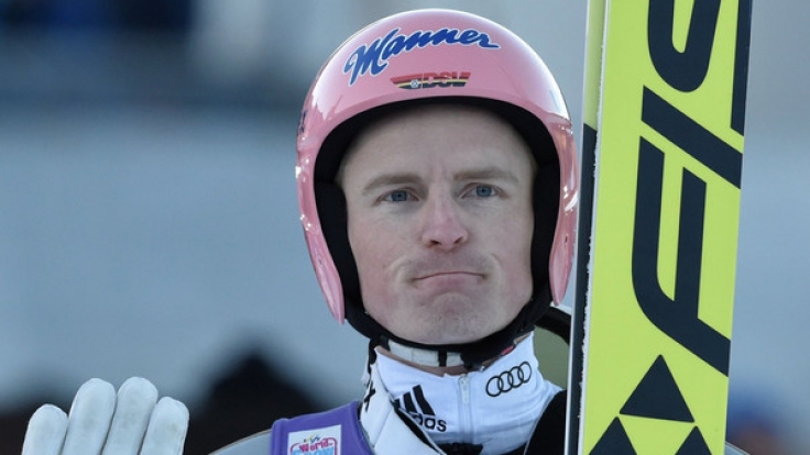Skisprung-Weltmeister Severin Freund pausiert weiter und wird voraussichtlich erst in der kommenden Woche in Willingen in den Weltcup zurückkehren.