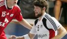 Der Berliner Johannes Sellin (r) traf im WM-Finale sieben Mal.  Foto: dpa