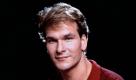 Achtung Redaktionen: Nutzung von Filmszenenbildern nur bei Filmtitelnennung und/oder in Zusammenhang mit Berichterstattung ueber den Film. Kein Archiv!!!!  US-Schauspieler Patrick Swayze in einem Szenenbild zum Film Ghost - Nachricht von Sam (USA 1990). Den Kampf gegen seine Krebserkrankung verlor am 14. September mit 57 Jahren auch Hollywoodschauspieler Patrick Swayze. Als Tanzlehrer Johnny Castle wurde er in dem Kinohit Dirty Dancing Ende der 80er Jahre beruehmt. In den 20 Monaten, in denen Swayze gegen den aggressiven Bauchspeicheldr Foto: ddp