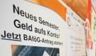Ob Wohneigentum oder zur Miete - wer ein geringes Einkommen hat, kann Wohngeld beantragen. Eigentlich. Doch wer Bafög bekommt, ist davon grundsätzlich ausgeschlossen. Es gibt aber Ausnahmen. Foto: dpa