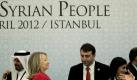 US-Außenministerin Hillary Clinton. Mehr als 70 Staaten und Organisationen sind in der Kontaktgruppe zusammen geschlossen. Foto: Tolga Bozoglu Foto: dpa