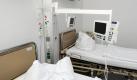 Die Gesundheitsbranche bleibt ein Jobmotor. Für 2012 zeichnet sich dort ein Zuwachs von 70 000 neuen Stellen ab. Archivfoto: Bernd Settnik Foto: dpa