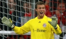Das prominenteste Opfer der Ära Klinsmann war aber Torwart Michael Rensing. Er sollte eigentlich Oliver Kahns Nachfolger werden und er ist noch immer des beste Debütant auf dieser Position in der Bundesliga. 27 Spiele blieb er ohne Niederlage, patzte dann aber und wurde zum Ersatztorwart degradiert. Auch unter van Gaal ist nicht er, sondern Hans-Jörg Butt erste Wahl.
 Foto: dpa