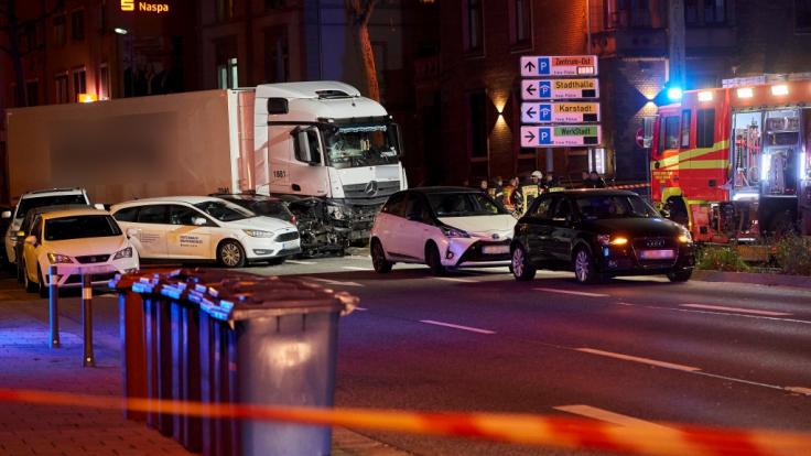 Nach einem Lkw-Unfall in Limburg wurden die Terror-Ermittlungen aufgenommen.