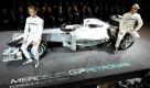 Riesiger Presserummel im Mercedes-Benz-Museum in Stuttgart. Über 250 Journalisten aus aller Welt berichteten von der Präsentation des neuen Mercedes-GP-Teams. Im Mittelpunkt des Interesses stand natürlich Rückkehrer Michael Schumacher. Foto: dpa