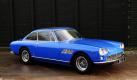 Dieser blaue Ferrari, in dem einst John Lennon durch die Straßen Londons kurvte, wird am Samstag beim Auktionshaus Bonhams in Paris einen neuen Besitzer bekommen. Bei der prestigeträchtigen Auktion Retromobile gibt es noch einige andere Schmuckstücke für Oldtimer-Fans.  Foto: dpa