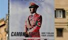 Werbeskandal in Italien: Ein Bekleidungshändler warb in Palermo mit einem Porträt von Adolf Hitler, das pink eingefärbt wurde. Statt des Hakenkreuzes trägt der Werbe-Hitler ein Herz auf seiner Armbinde. Darunter steht: Folgen Sie nicht Ihrem Führer. Viele Menschen auf Sizilien protestierten gegen die Werbung.
 Foto: ap