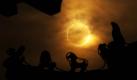 Die Sonne ist im chinesischen Kaifeng fast vollständig vom Mond bedeckt. Foto: ap