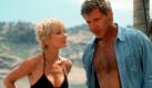 Anne Heche und Harrison Ford in einer Szene des US-Films'Sechs Tage, Sieben Nächte', der am 25.6.1998 in die deutschen Kinos kommt. Die Notlandung auf einer unbewohnten Südseeinsel inszenierte Regisseur Ivan Reitman. dpa (zu dpa-Korr vom 21.06.1998) . Foto: dpa