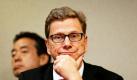 Durchatmen in New York: Außenminister Guido Westerwelle (FDP) nimmt derzeit an der Vollversammlung der Vereinten Nationen in New York teil. Bei strittigen Fragen mit internationaler Tragweite kann sich Westerwelle gut vom jüngsten Wahldebakel seiner Partei ablenken. Foto: dapd
