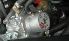 Ford gibt den Durchschnittsverbrauch des Mondeo Turnier LPG mit 7,9 Litern pro 100 Kilometer im Benzinbetrieb und 10,2 Litern im Gasbetrieb an. Die Reichweite beträgt damit mehr als 1200 Kilometer. Wenn man Bioethanol tankt, muss man wegen des geringeren Energiegehalts allerdings mit einem um ungefähr 25 Prozent höheren Verbrauch rechnen als mit Benzin. Ob sich das Fahren mit E85 wirtschaftlich lohnt, hängt also vor allem vom aktuellen Benzinpreis ab. Foto: press-inform