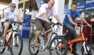 Die neuesten Elektroräder sollen der Branche und den Pedaleuren An- und Auftrieb geben.
 Foto: Foto: Messe Friedrichshafen, www.messe-friedrichshafen.de