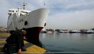 Ein alter Mann fischt am Hafen von Piräus in der Nähe von Athen. Während des 24-stündigen Generalstreiks in Griechenland wurden so gut wie alle Bereiche des öffentlichen Lebens lahmgelegt. Foto: ap