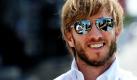 Der deutsche Formel-1-Pilot Nick Heidfeld ist vom deutschen Formel-1-Rennstall Mercedes als Testfahrer zum künftigen Reifenausrüster Pirelli gewechselt. Der 33 Jahre alte Mönchengladbacher wurde von seinem Vertrag als Ersatzpilot freigestellt und begann bereits heute mit seinem Job bei Testfahrten in Mugello. Foto: dpa