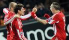 Das System van Gaal kommt richtig in Schwung. Der FC Bayern gewinnt deutschlandweit ungewöhnlich viele Sympathiepunkte. Alle schwärmen vom schönenSpiel der Münchner, die mit der vom Coach erhofften Dominanz die Titel inMeisterschaft und Pokal klar gewinnen.Dazu kämpfen sich die Königsklassen-Überlebenskünstler bis in das Finale der Champions League gegen Inter Mailand durch. Foto: dpa