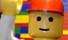 Lob vom Lego-Mann: Einige Jahre lang verlieh das dänische Unternehmen auch den Lego-Preis. Er ging an Personen, die sich besonders für das Wohl der Kinder einsetzten. Eine der Preisträgerinnen war beispielsweise Astrid Lindgren.  Foto: dapd