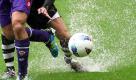 Newcastle United's Yohan Cabaye, right, vies for the ball with Fiorentina's Andrea Lazzari, left, during their pre season friendly soccer match at St James' Park, Newcastle, England, Saturday, Aug 6, 2011. (AP Photo/Scott Heppell) ** NO INTERNET/MOBILE USAGE WITHOUT FOOTBALL ASSOCIATION PREMIER LEAGUE(FAPL)LICENCE. CALL +44 (0) 20 7864 9121 or EMAIL info@football-dataco.com FOR DETAILS ** Foto: dapd