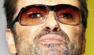 Für den britischen Sänger George Michael geht es erneut vor Gericht. Der Popstar soll unter Drogen- oder Alkoholeinfluss hinterm Steuer gesessen haben und muss nach Medienberichten am 24. August zur Verhandlung in London erscheinen.  Foto: ddp