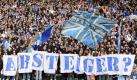 Glauben die etwa selbst nicht mehr dran? Schon vor dem Spiel gegen Nürnberg zeigten einige Hertha-Fans diese Plakate. Andere bezeichneten die Partie im Vorfeld als Spiel unseres Lebens. Doch die Hertha verlor unglücklich mit 1:2. Foto: dpa