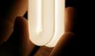Wegen Elektrosmogabgabe sind Sparlampen nicht für Nachttisch oder Schreibtisch geeignet. Foto: dpa