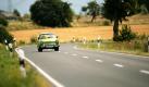 Ein Trabant 601 fährt auf einer Kreisstraße bei Lüderitz im Landkreis Stendal. Innerhalb eines Jahres ist die Zahl der Fahrzeuge der DDR-Marke Trabant in Sachsen-Anhalt um mehr als 300 gesunken. Waren Anfang des Jahres 2009 noch 5255 Trabis gemeldet, liegt die Zahl im Januar dieses Jahres nur noch bei 4911. Ein Grund für den Rückgang könnte die Abwrackprämie sein, sagte Stephan Elsner vom Kraftfahrzeug-Bundesamt in Flensburg. Foto: dpa