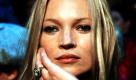 Kate Moss wurden aus ihrer Villa in London drei wertvolle Kunstwerke gestohlen. Das Boulevardblatt The Sun schreibt, dass dazu auch ein über 90.000 Euro teures Porträt des britischen Künstlers Banksy gehöre. Die Polizei nahm offenbar noch in derselben Nacht einen 24-jährigen Tatverdächtigen fest, doch die Untersuchungen dauern weiter an. Foto: dpa