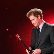 Ein Herz für Harry: Britischer Prinz bei Promigala (Foto)