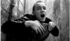 Noch ein popkultureller Kack-Klassiker:In Danny Boyles Film Trainspotting taucht der Held in die dreckigste Toilette Schottlands. Er will zwei Morphium-Zäpfchen retten, die er versehentlich ausgeschieden hat, und landet in einer höchst zwielichtigen Zwischenwelt. An einer anderen Stelle des Films wird das Ergebnis berauschter Inkontinenz zunächst in einem Bettlaken und dann über einen Frühstückstisch verteilt. Au kacke. Foto: dpa