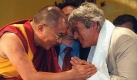 Der Schauspieler gilt auch heute noch als enger Vertrauter des Dalai Lamas. Zeitweise wohnt er sogar in dessen Haus. Foto: dpa